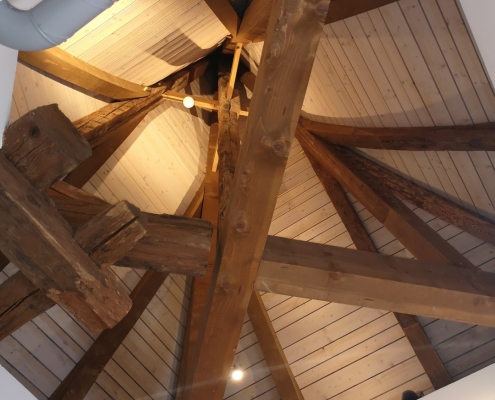 ... Den Turm von innen bewundern