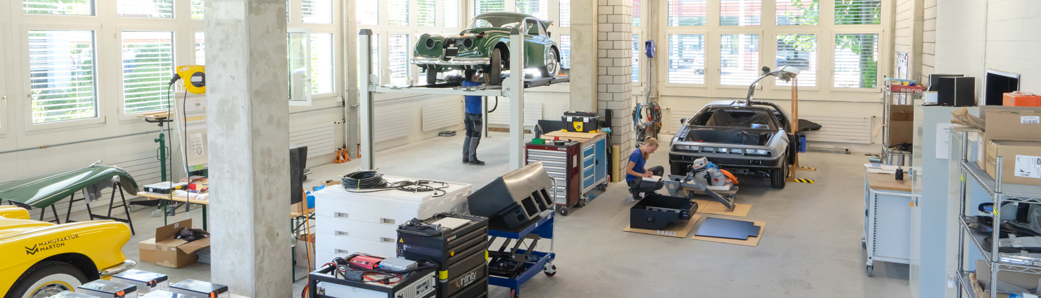 ueberuns_manufakturmarton_slider4 In der Werkstatt der Manufaktur Marton werden Oltimer auf Elektroantrieb umgebaut
